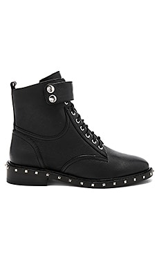 Vince Camuto