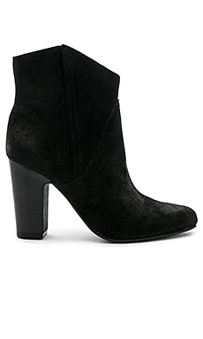 Creestal bootie shop vince camuto