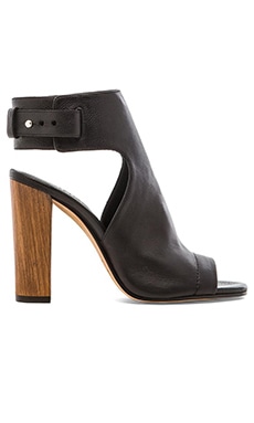 Vince on sale addie bootie