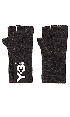 y3 gloves