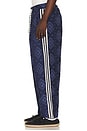 view 2 of 6 PANTALÓN IKAT in Navy