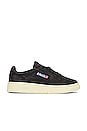 view 1 of 6 ZAPATILLA DEPORTIVA MEDALIST LOW in Goat Black