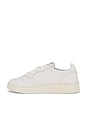 view 5 of 6 MEDALIST LOW 스니커즈 in Goat & Goat White
