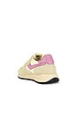 view 3 of 6 ZAPATILLA DEPORTIVA REELWIND LOW in Straw & Chateu Rose