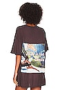 view 4 of 5 DAYDREAMER BOYFRIEND Tシャツ in Brown