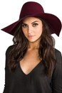 view 1 of 3 Gia Hat in Port