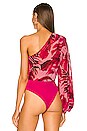 view 4 of 5 BODY UNE ÉPAULE DÉNUDÉE CAMILLA in Fuchsia