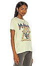 view 2 of 4 DEF LEPPARD ROCK TIL YOU DROP TOUR Tシャツ in Tender Yellow