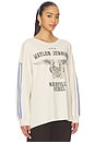 view 2 of 3 WAYLON 그래픽 티셔츠 긴팔 in Dirty White