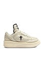 view 1 of 5 x Converse TURBOWPN OX Sneakers in Oyster & Black