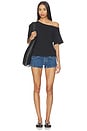 view 4 of 4 ELENA OFF THE SHOULDER 티셔츠 in Black