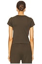 view 3 of 4 CAMISETA BABY LOOK DE MANGA CURTA in Moss