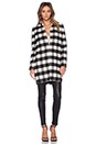view 2 of 4 КОРОТКОЕ ПАЛЬТО in Gingham Black & White