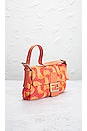 view 4 of 10 FENDI 숄더백 in Orange