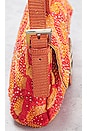 view 9 of 10 FENDI 숄더백 in Orange