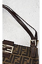 view 5 of 8 FENDI ショルダーバッグ in Brown
