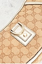 view 5 of 7 GUCCI 숄더백 in Beige