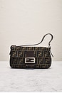 view 2 of 9 FENDI 숄더백 in Brown