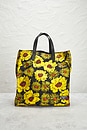 view 2 of 7 PRADA トート in Yellow