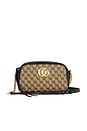 view 1 of 9 GUCCI 숄더백 in Beige