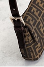 view 8 of 9 FENDI ショルダーバッグ in Brown