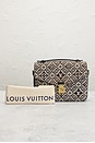 view 9 of 9 LOUIS VUITTON 숄더백 in Black & White