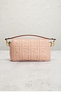 view 3 of 8 FENDI 숄더백 in Pink