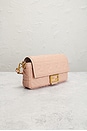 view 4 of 8 FENDI 숄더백 in Pink