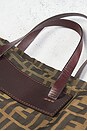 view 9 of 9 FENDI 토트 in Brown