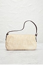 view 3 of 8 СУМКА НА ПЛЕЧО FENDI in Ivory
