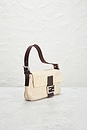view 4 of 8 СУМКА НА ПЛЕЧО FENDI in Ivory