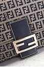 view 5 of 9 FENDI ショルダーバッグ in Beige