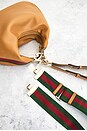 view 8 of 9 СУМКА НА ПЛЕЧО GUCCI in Brown