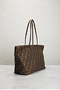 view 4 of 8 FENDI 토트 in Brown