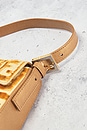 view 8 of 9 FENDI 백 in Gold