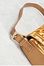 view 9 of 9 FENDI 백 in Gold