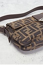view 10 of 10 FENDI 백 in Brown