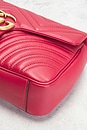 view 8 of 10 SAC À BANDOULIÈRE GUCCI in Hibiscus Red