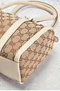 view 9 of 10 BOLSO GUCCI in Beige