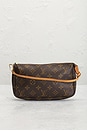 view 2 of 8 BOLSO LOUIS VUITTON in Brown
