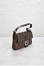 view 4 of 10 BOLSO HOMBRO FENDI in Tobacco Brown