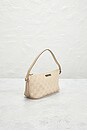 view 4 of 8 BOLSA GUCCI in Beige