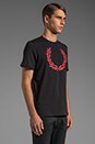 view 2 of 4 Laurel Print T-Shirt en Black/Hibiscus Pink in Black & Hibiscus Pink
