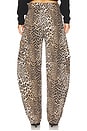 view 4 of 6 CALÇA DE LÃ GROSSA in Leopard