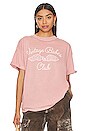view 1 of 4 VINTAGE BABES CLUB ボーイフレンドTシャツ in Dusty Pink