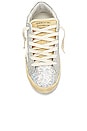 view 4 of 6 SUPER-STAR スニーカー in Iridescent Silver, Yellow, & White
