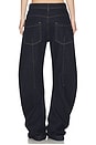 view 4 of 8 BANANA TWIST FLARE JEAN フレアデニム in Indigo