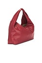 view 3 of 4 BOLSO DE HOMBRO DRAPEADO GRANDE in Cherry Red