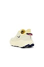 view 3 of 6 ZAPATILLA DEPORTIVA CHALLENGER 8 in Vintage Yellow & Midnight Blue