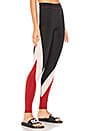 view 2 of 4 Legging con bloques de color in Chilli Red & Black